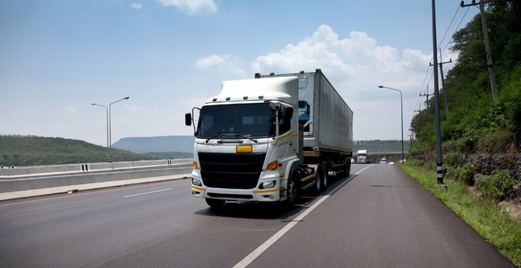 Your Premier Destination for Freezer Trucks Dubai Truck