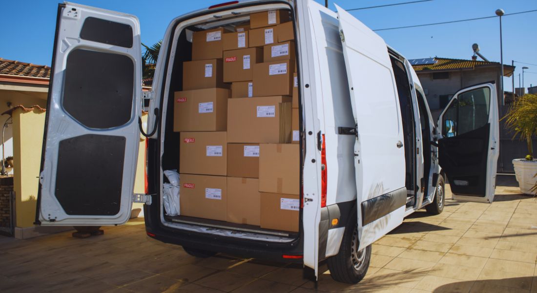 Refrigerated Truck Rental in UAE