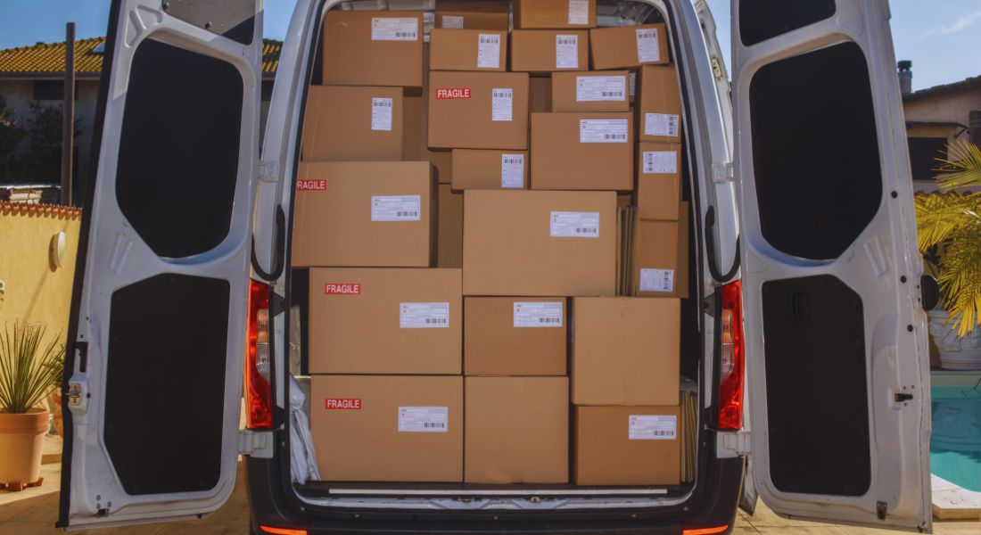 Chiller Van Rent in Abu Dhabi